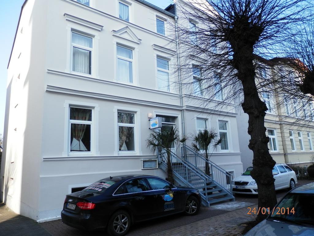 Ostseepension Warnemunde Rostock Exterior foto